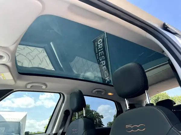 FIAT 500L (10/27)