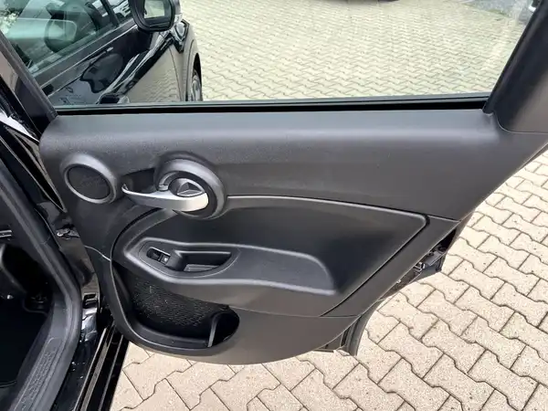 FIAT 500X (14/28)