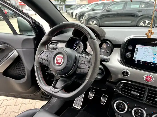 FIAT 500X (27/28)