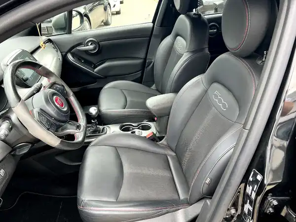 FIAT 500X (8/28)
