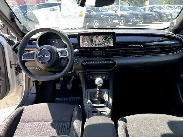 FIAT 600 (18/24)
