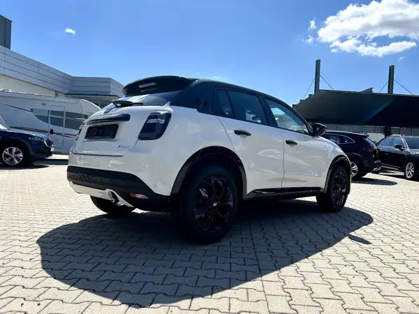 FIAT 600 (4/24)