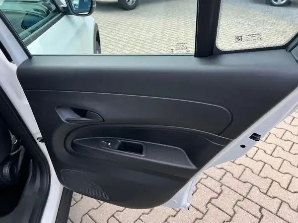 FIAT 600 (13/24)