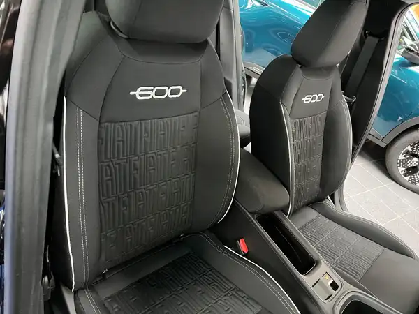 FIAT 600 (20/24)