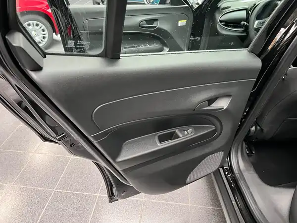 FIAT 600 (10/24)