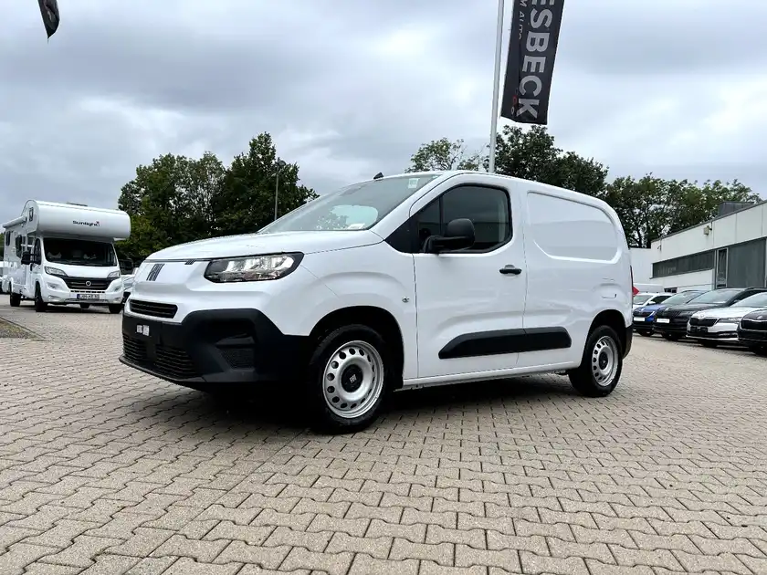 FIAT DOBLO (1/25)