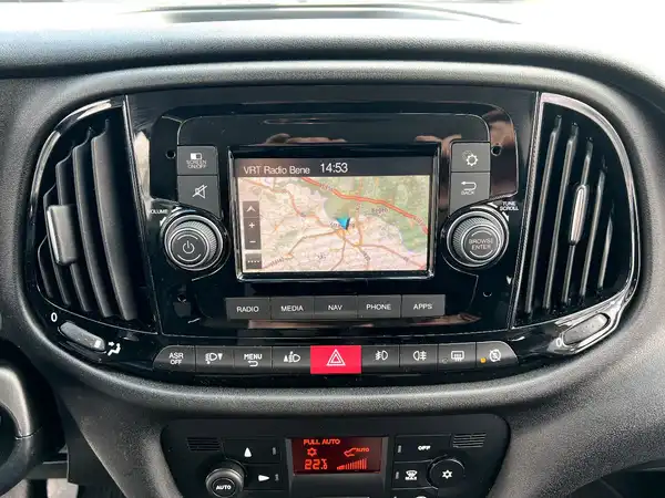 FIAT DOBLO (25/27)