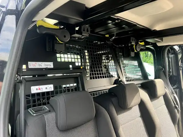 FIAT DOBLO (18/27)