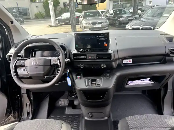 FIAT DOBLO (19/27)