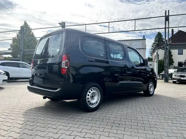 FIAT DOBLO (4/27)