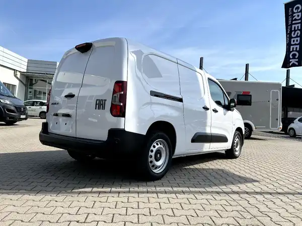 FIAT DOBLO (4/25)