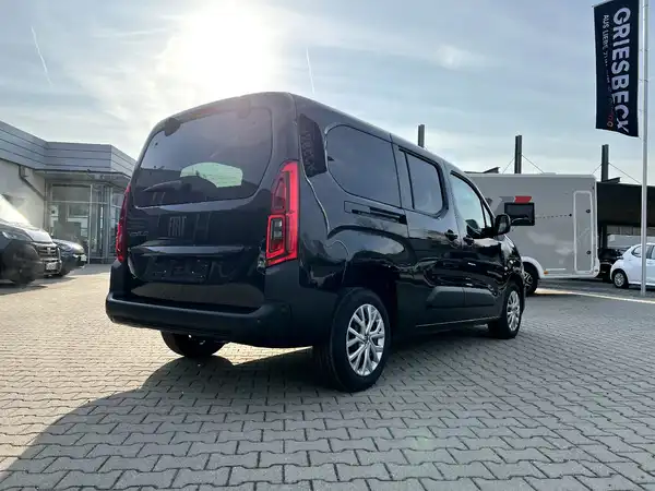 FIAT DOBLO (4/26)