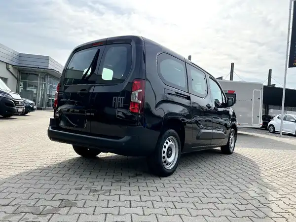 FIAT DOBLO (4/27)