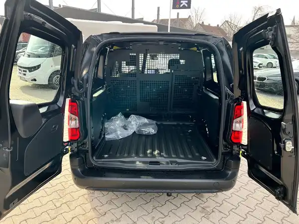 FIAT DOBLO (7/27)