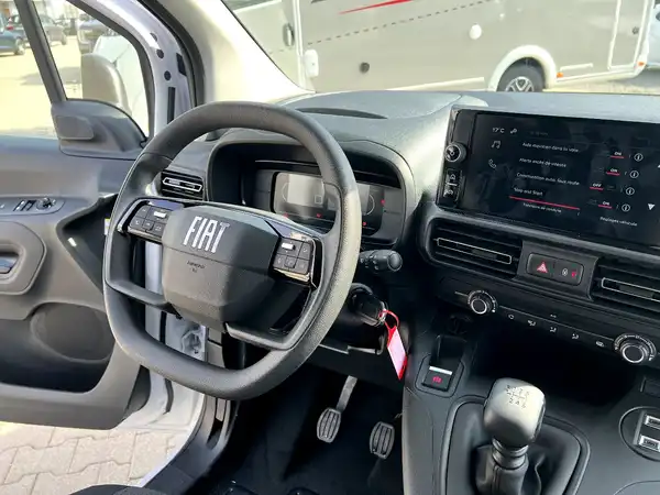 FIAT DOBLO (24/25)