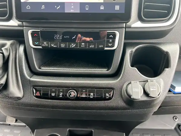 FIAT DUCATO (24/27)