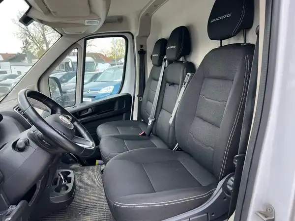 FIAT DUCATO (15/23)