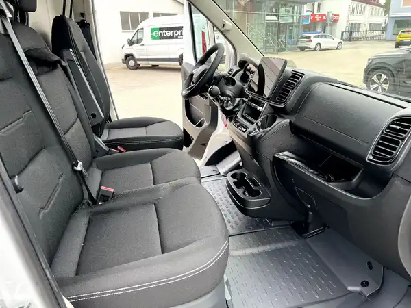 FIAT DUCATO (13/19)