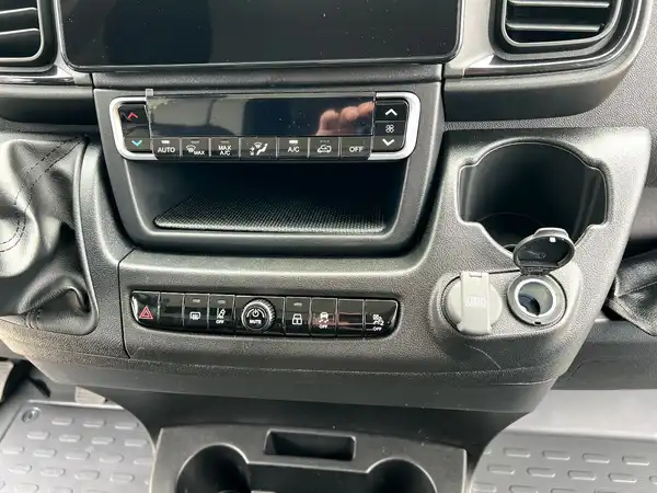 FIAT DUCATO (16/19)