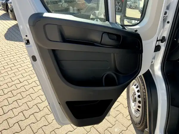 FIAT DUCATO (12/28)