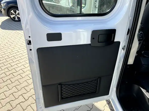 FIAT DUCATO (13/28)