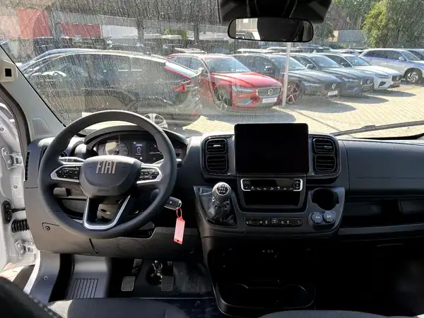 FIAT DUCATO (19/28)