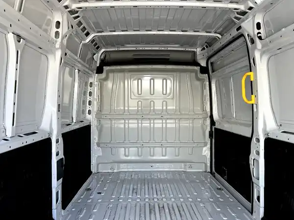 FIAT DUCATO (8/24)