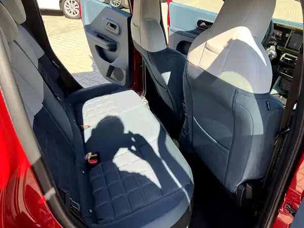FIAT GRANDE (15/27)