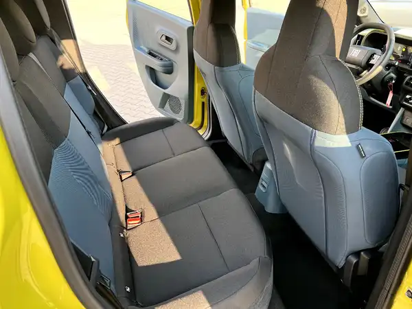 FIAT GRANDE (15/27)