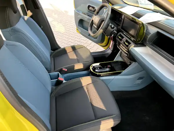 FIAT GRANDE (21/27)