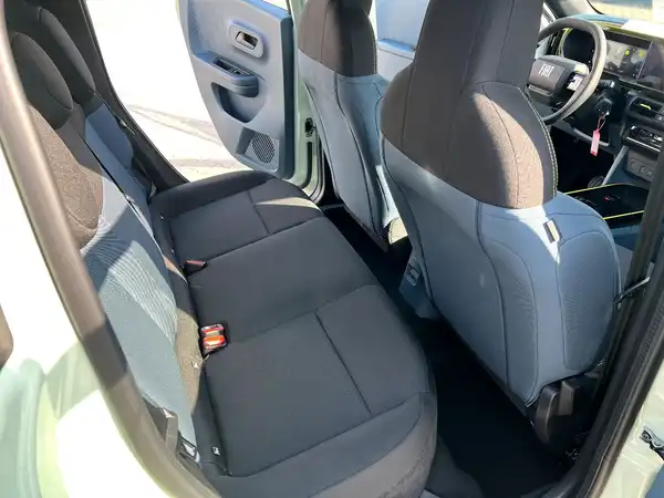 FIAT GRANDE (15/26)