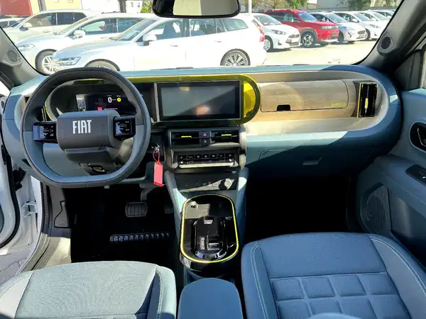 FIAT GRANDE (18/27)