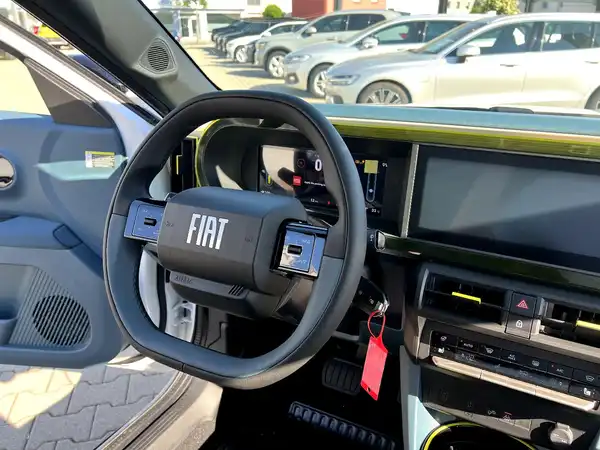 FIAT GRANDE (26/27)