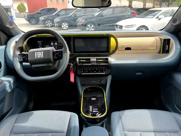 FIAT GRANDE (18/27)
