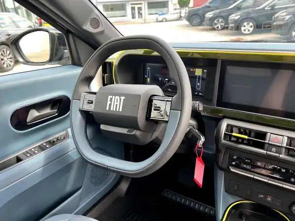FIAT GRANDE (26/27)