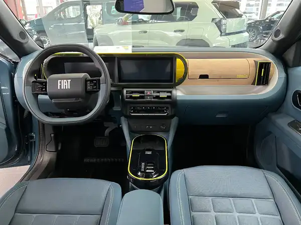FIAT GRANDE (16/23)