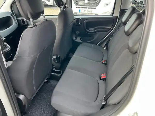 FIAT PANDA (12/25)