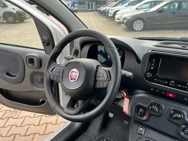 FIAT PANDA (25/25)