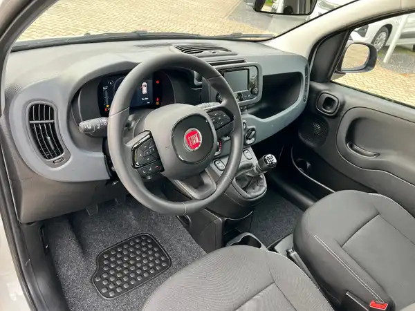 FIAT PANDA (9/25)