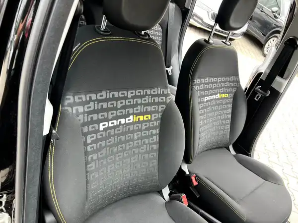 FIAT PANDA (21/26)