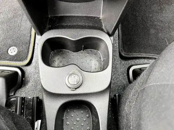 FIAT PANDA (22/26)