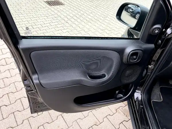 FIAT PANDA (10/26)