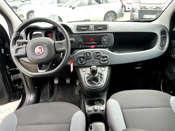 FIAT PANDA (17/27)