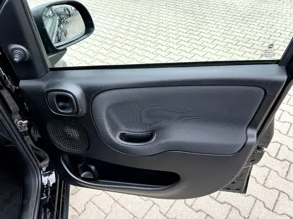 FIAT PANDA (19/27)