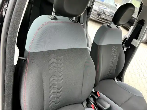 FIAT PANDA (21/27)