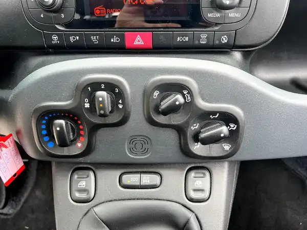 FIAT PANDA (24/27)