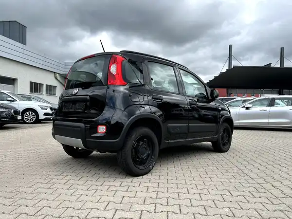 FIAT PANDA (4/27)