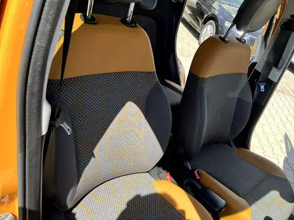 FIAT PANDA (21/26)