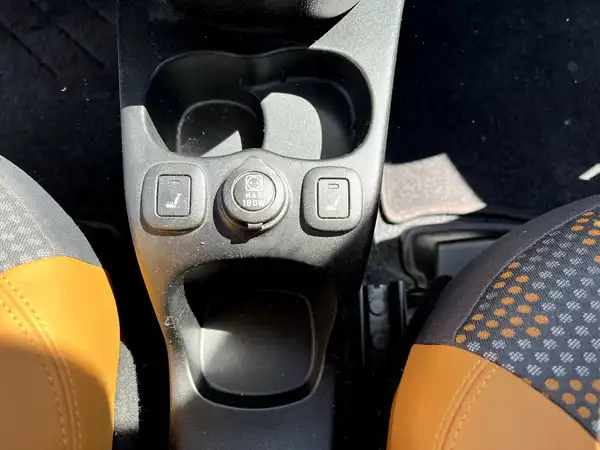 FIAT PANDA (22/26)