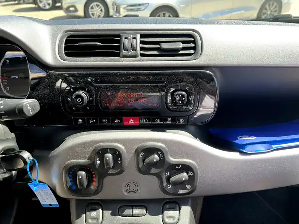 FIAT PANDA (24/26)